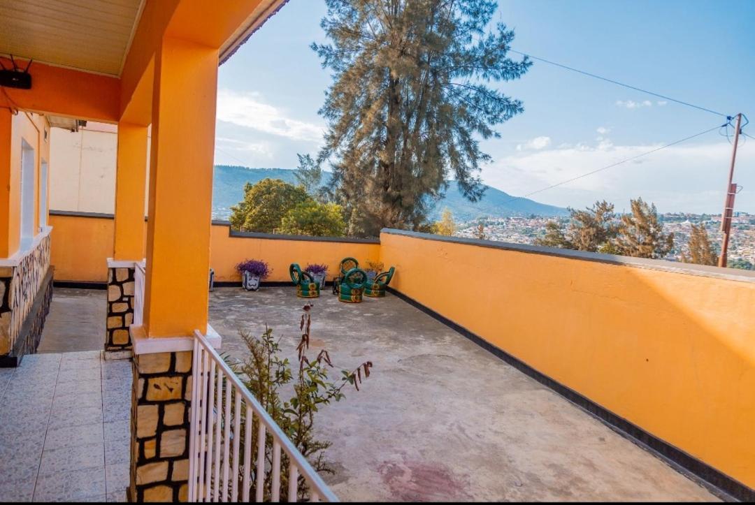 Auberge La Caverne คิกาลี ภายนอก รูปภาพ